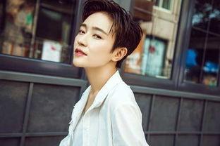 焦俊艳的表情包