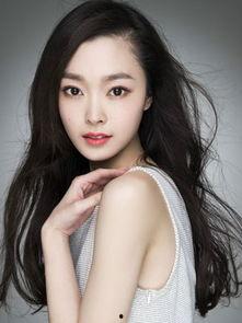 吕潇个人资料,才华横溢的年轻艺术家，探索艺术与生活的完美融合